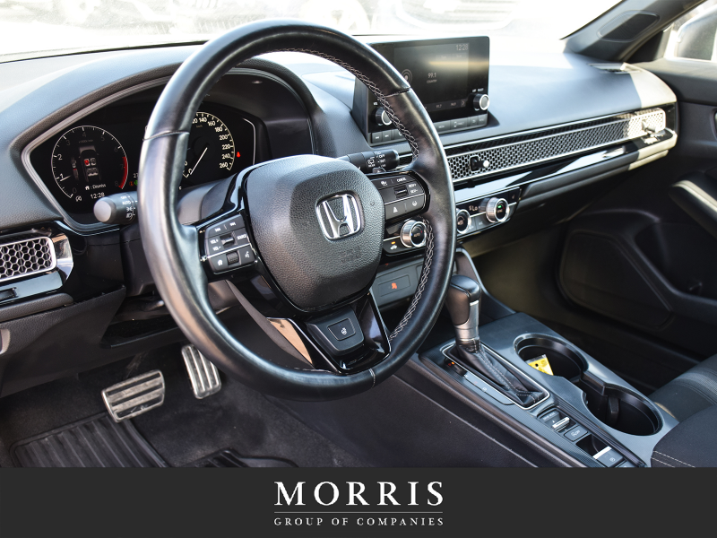 2023 Honda Civic Hatchback at Alfa Romeo of Winnipeg Winnipeg Manitoba (Image 11/19)