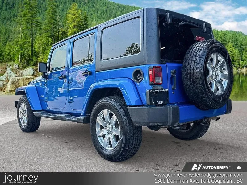 2016 JEEP Wrangler Unlimited angle 4