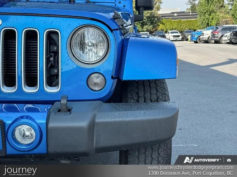 2016 JEEP Wrangler Unlimited angle 7