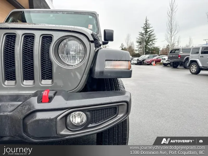 2020 JEEP Wrangler angle 7