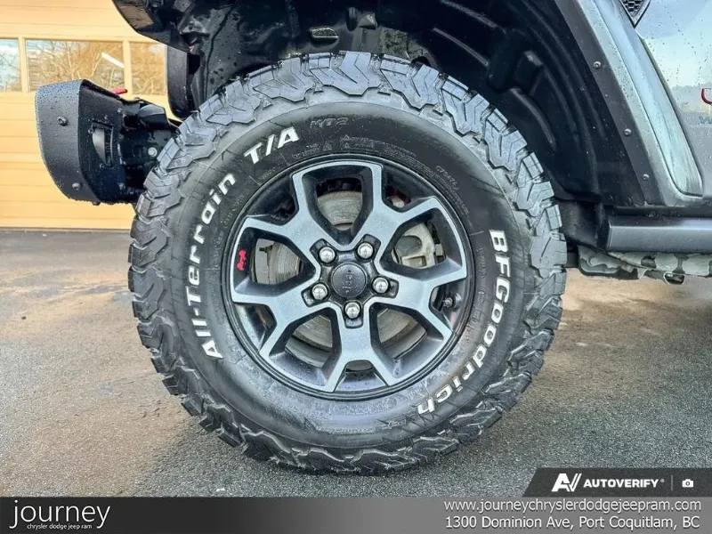 2018 JEEP Wrangler angle 6