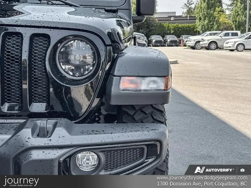 2023 Jeep Wrangler angle 7