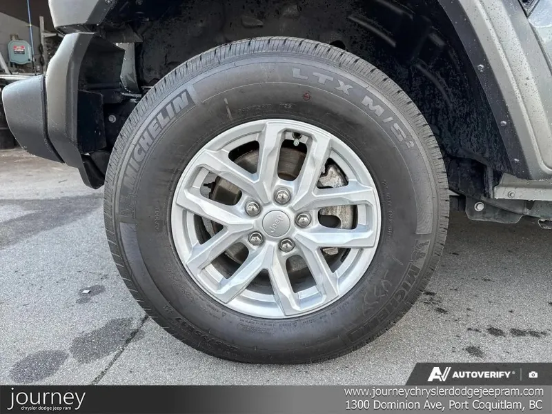 2023 Jeep Wrangler angle 6