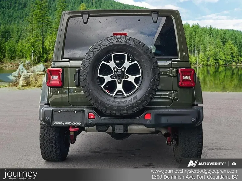 2021 JEEP Wrangler angle 5