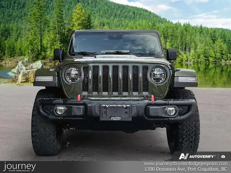 2021 JEEP Wrangler angle 2