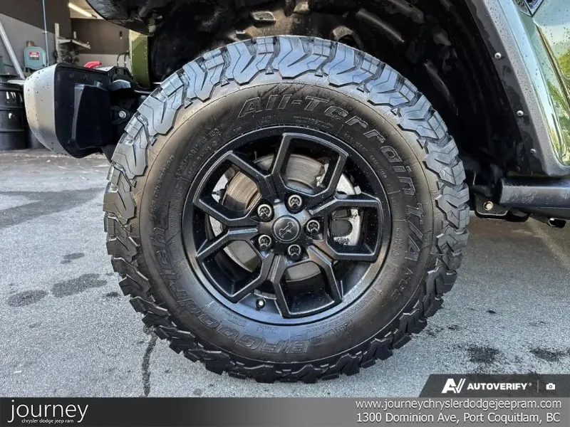 2023 JEEP Wrangler angle 6
