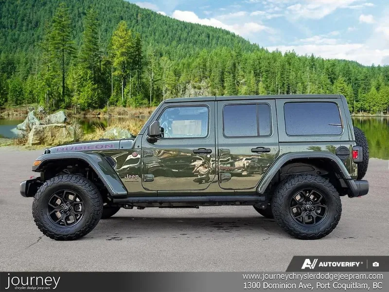 2023 JEEP Wrangler angle 3