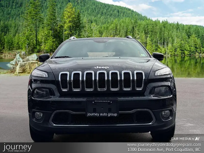 2015 Jeep Cherokee angle 2