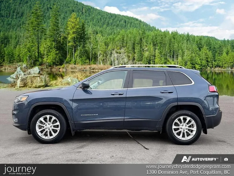 2020 JEEP Cherokee angle 3