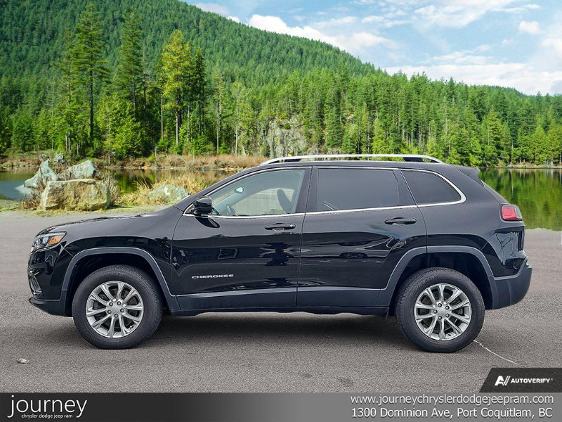 2019 Jeep Cherokee angle 3
