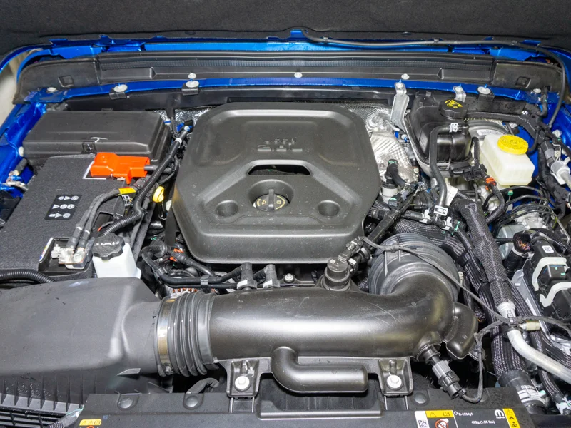 2024 JEEP Wrangler at WOODGROVE CHRYSLER DODGE JEEP RAM Nanaimo British Columbia (Image 24/25)
