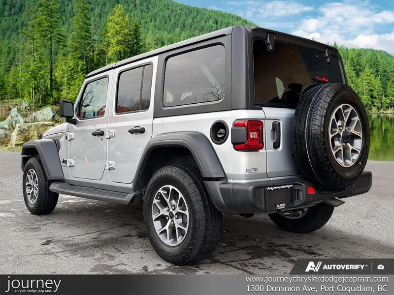 2024 JEEP Wrangler angle 4