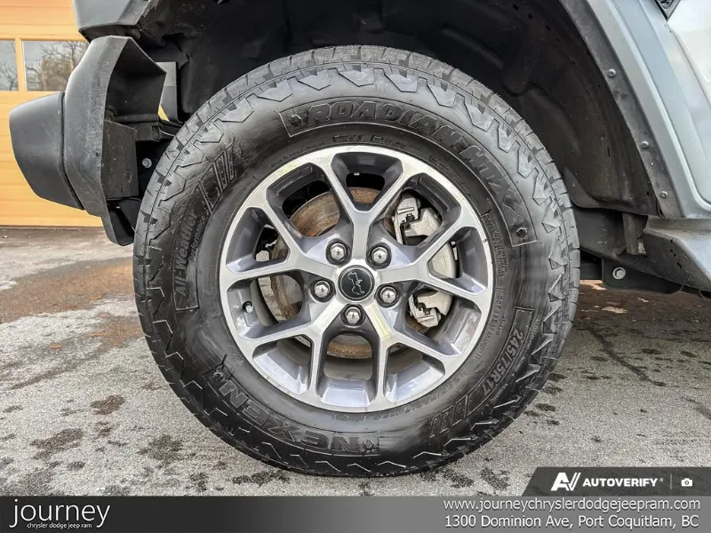 2024 JEEP Wrangler angle 6