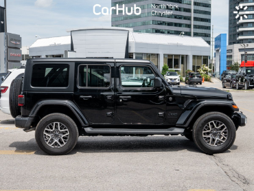 2025 JEEP Wrangler Sahara  at North York Chrysler Thornhill Ontario thumbnail 4