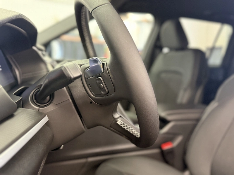 2025 JEEP Grand Cherokee Laredo  at Campbell McLennan Killam AB (Image 10/24)