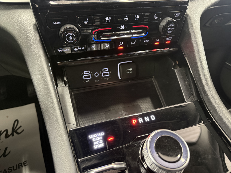 2023 JEEP Grand Cherokee Limited  at Campbell McLennan Killam AB (Image 14/29)