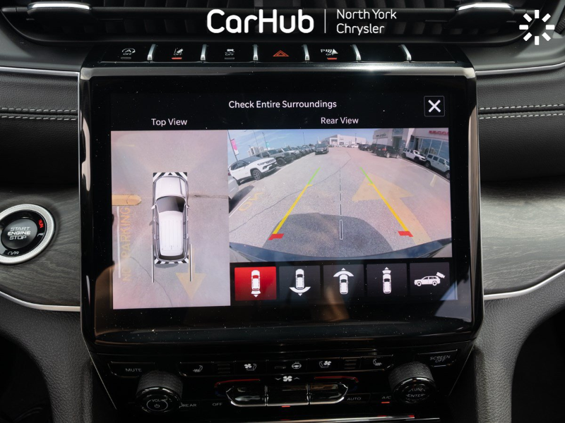 2025 JEEP Grand Cherokee   at North York Chrysler Thornhill Ontario (Image 26/35)
