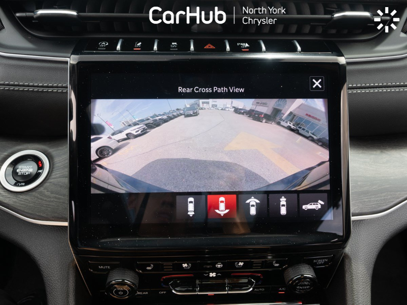 2025 JEEP Grand Cherokee   at North York Chrysler Thornhill Ontario (Image 27/35)