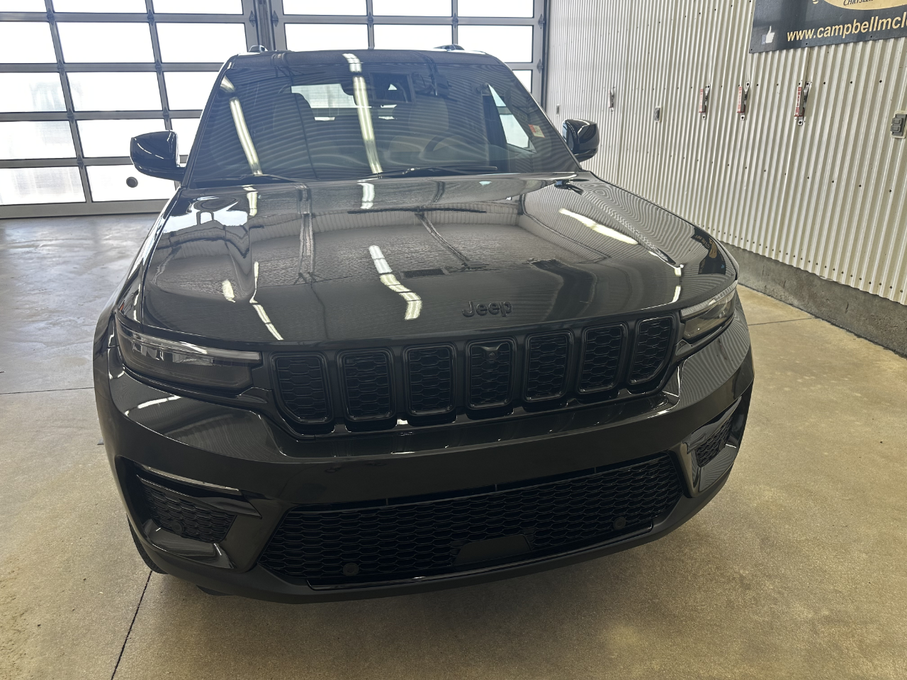 2024 JEEP GRAND CHEROKEE Limited for sale at Campbell McLennan.
