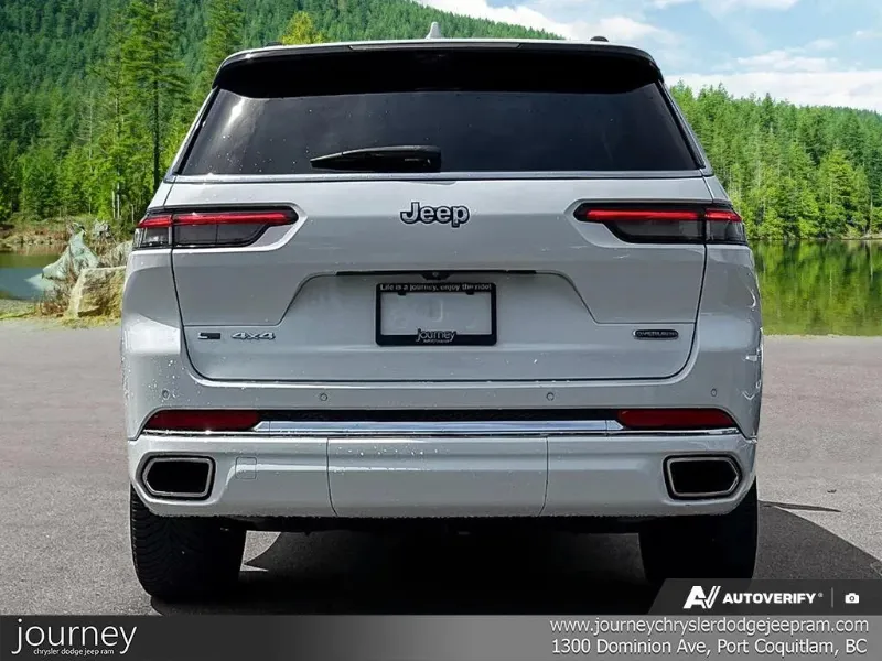 2021 JEEP Grand Cherokee L angle 5