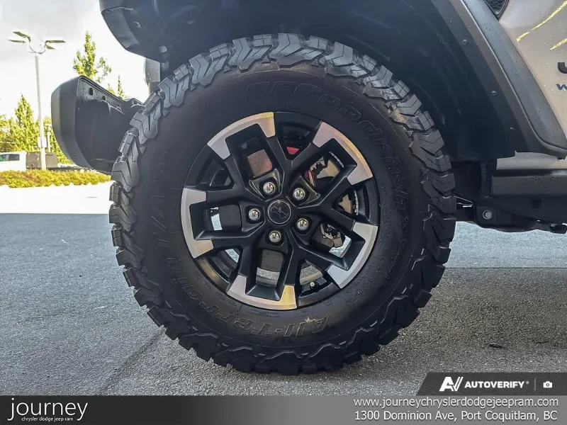 2024 JEEP Wrangler 4xe angle 6