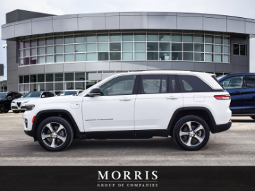 2022 Jeep Grand Cherokee 4xe  at Alfa Romeo of Winnipeg Winnipeg Manitoba thumbnail 3