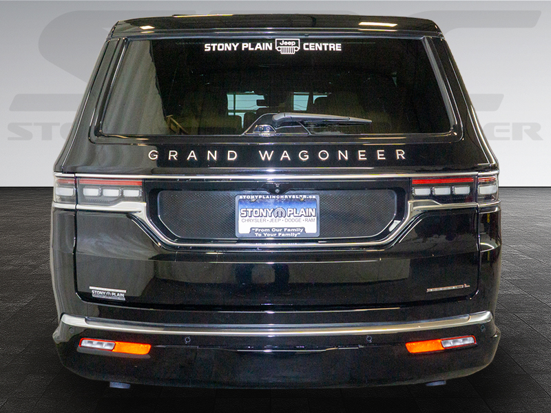 2023 JEEP GRAND WAGONEER SERIES III at Stony Plain Chrysler Stony Plain Alberta (Collage Image 4/29)