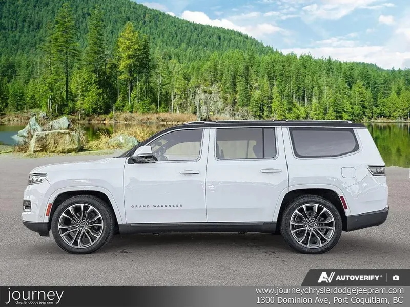 2022 JEEP Grand Wagoneer angle 4