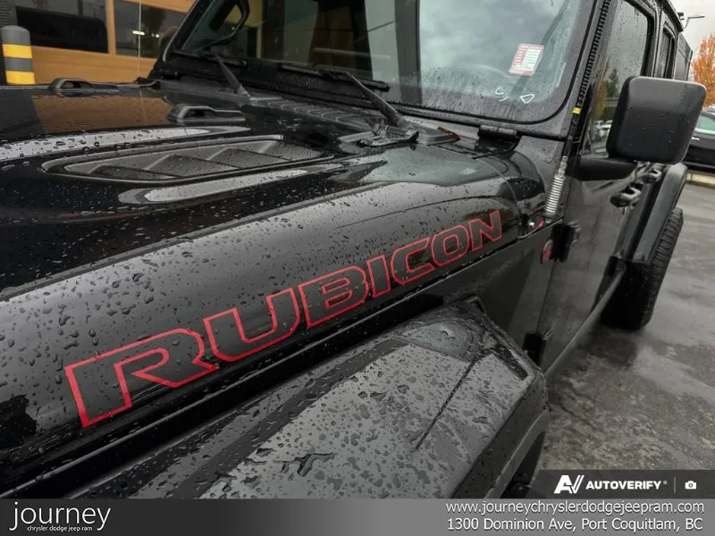 2023 JEEP Gladiator angle 7