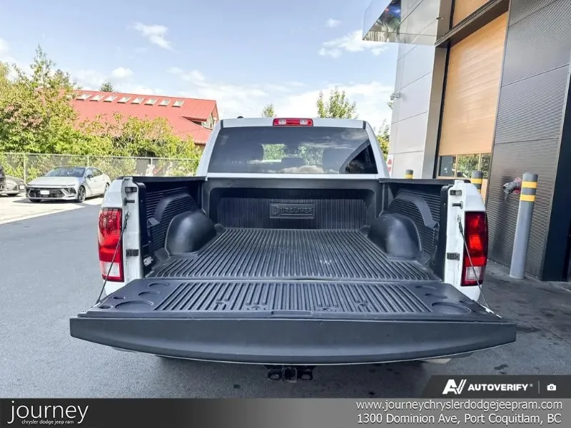 2022 RAM 1500 Classic angle 10