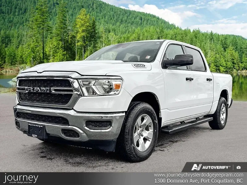RAM 1500 Tradesman Crew Cab 4WD 2024