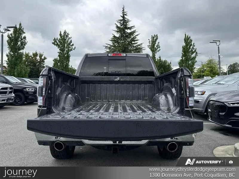 2022 RAM 1500 angle 6