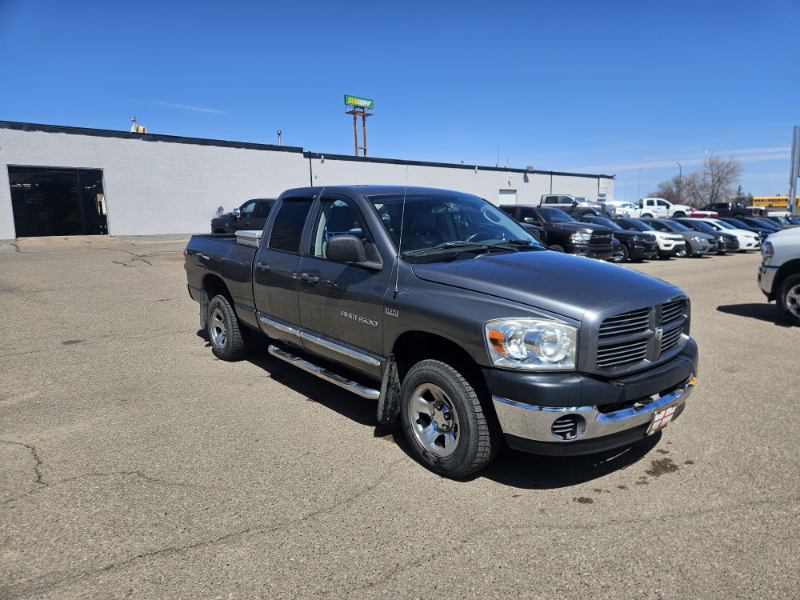 2007 Dodge RAM 1500 ST Quad Cab 4WD
