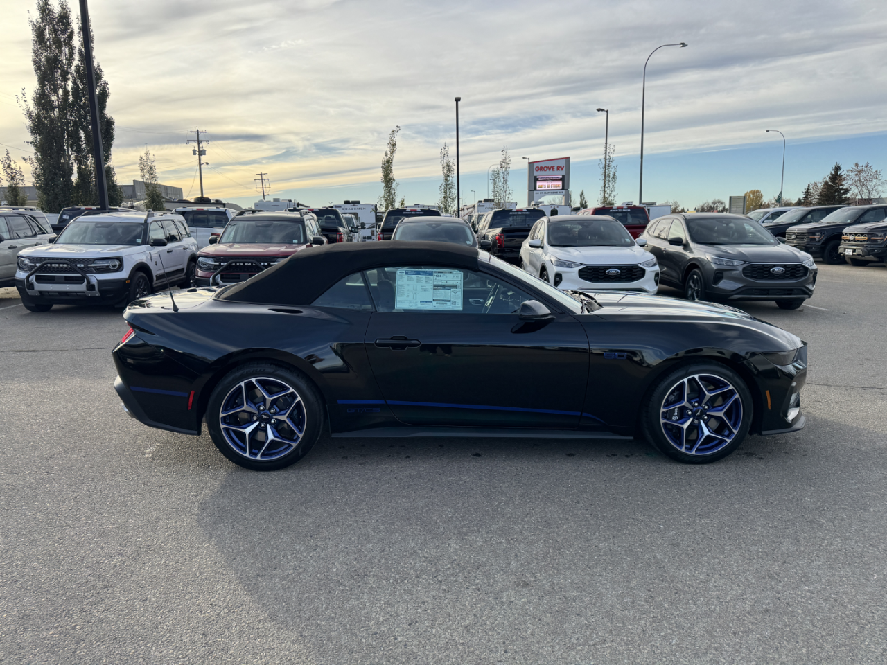2025 Ford Mustang GT Premium Convertible photo 2