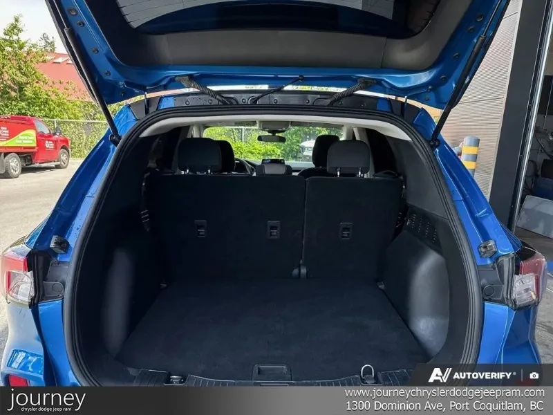 2021 FORD Escape angle 10