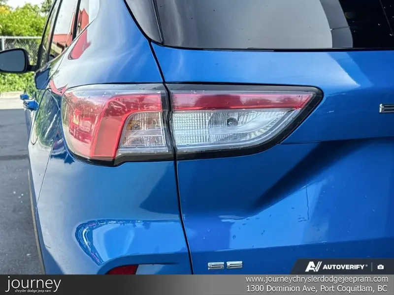 2021 FORD Escape angle 9