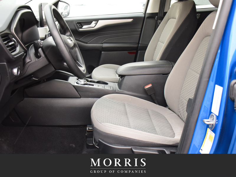 2021 Ford Escape SE  at Alfa Romeo of Winnipeg Winnipeg Manitoba (Image 13/23)