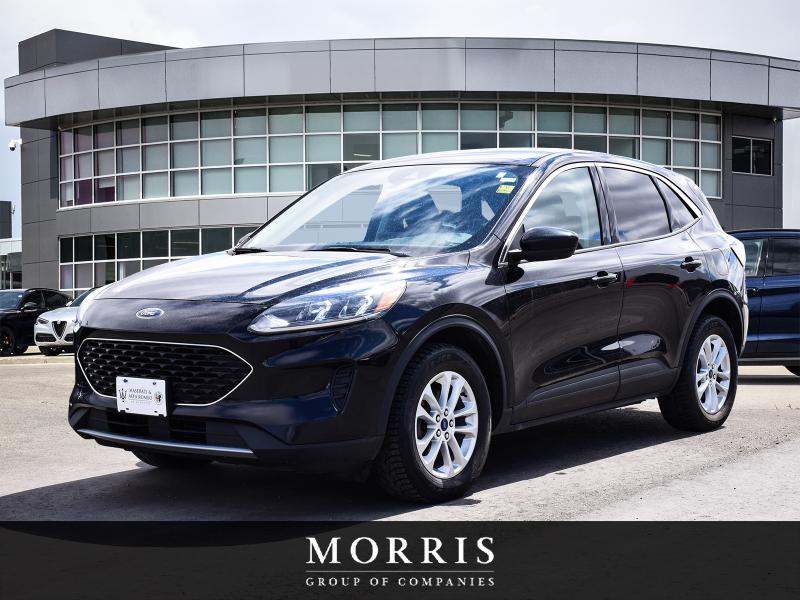 2021 Ford Escape SE at Alfa Romeo of Winnipeg Winnipeg Manitoba (Image 1/21)