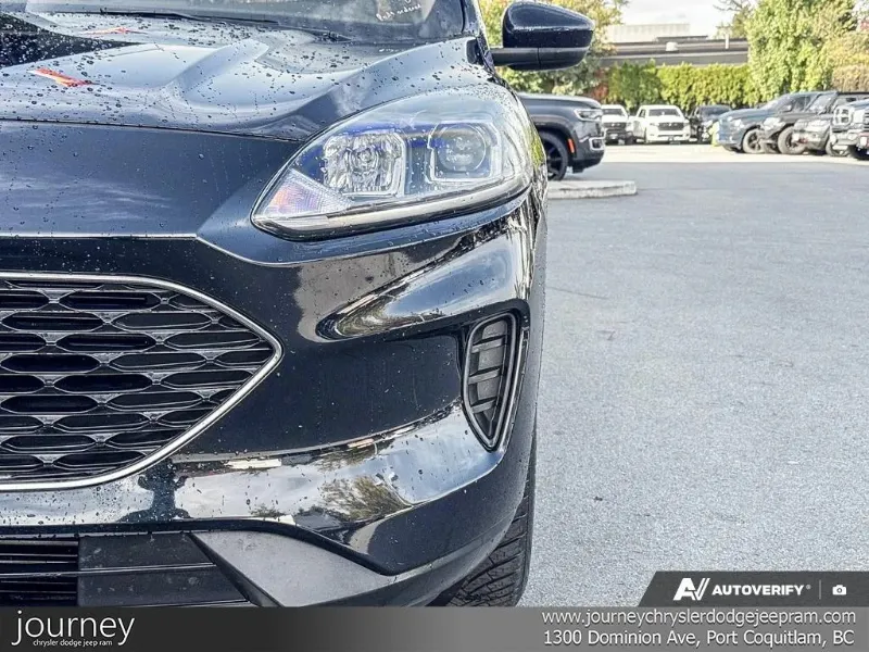 2021 FORD Escape angle 8