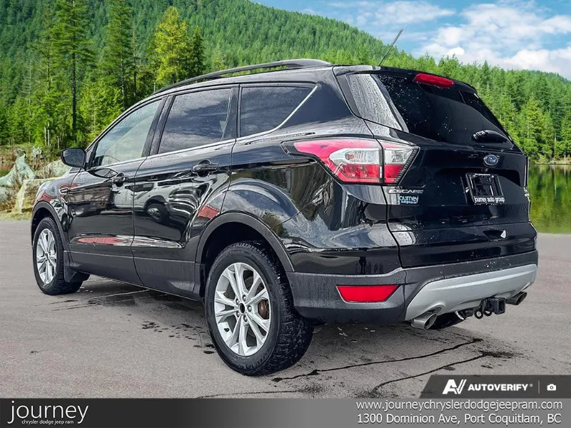 2018 FORD Escape angle 4