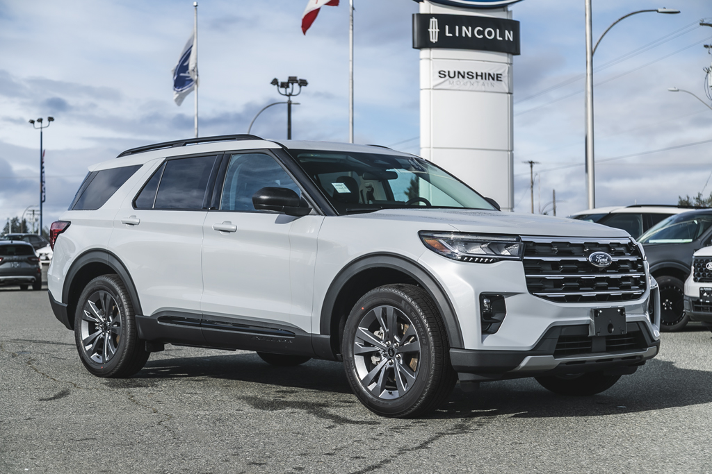 Voxcar FORD Explorer SUV in , VANCOUVER