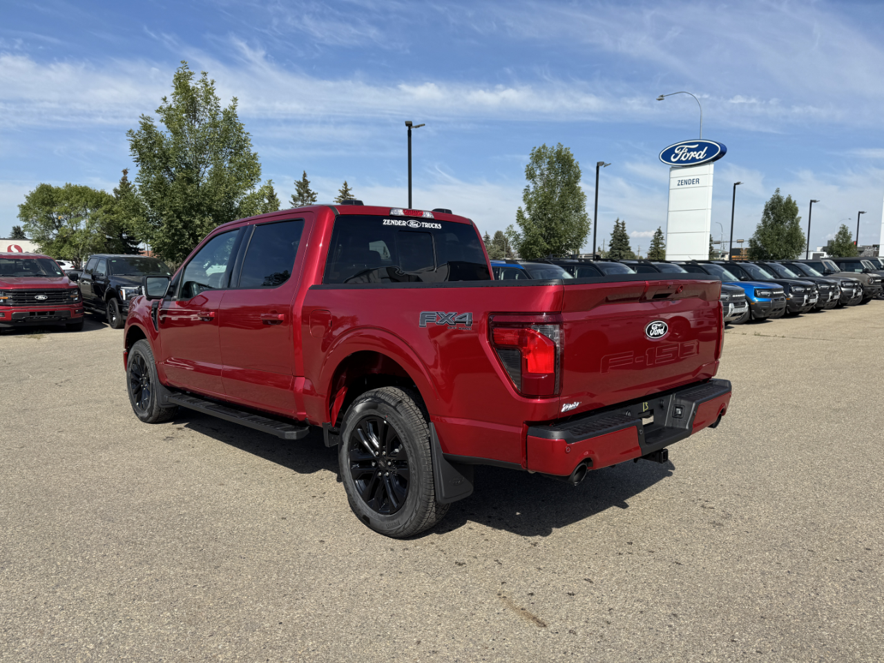2025 Ford F-150 XLT photo 2