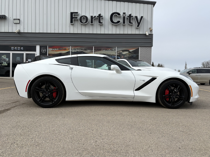 2016 Chevrolet Corvette Stingray 1LT Coupe RWD
