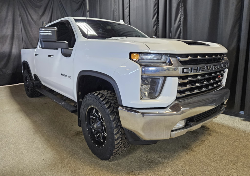 Chevrolet Silverado 2500HD LTZ Crew Cab 4WD