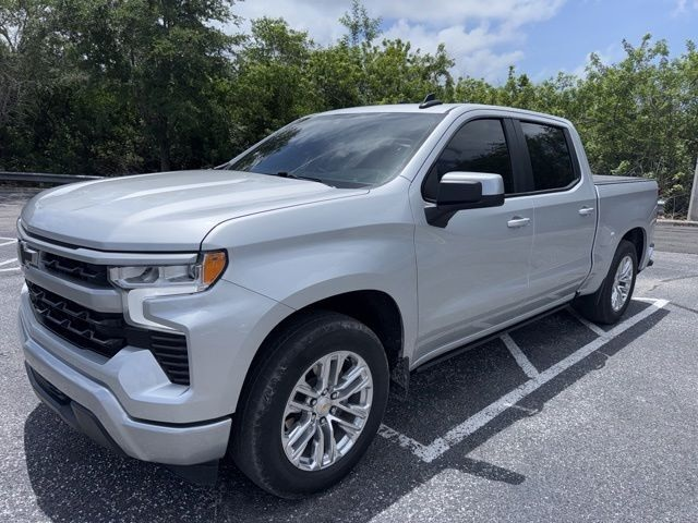 Silver 2022 Chevrolet Silverado 1500 Custom Crew Cab 4WD Pickup Truck Four-Wheel Drive 8-Speed Automatic