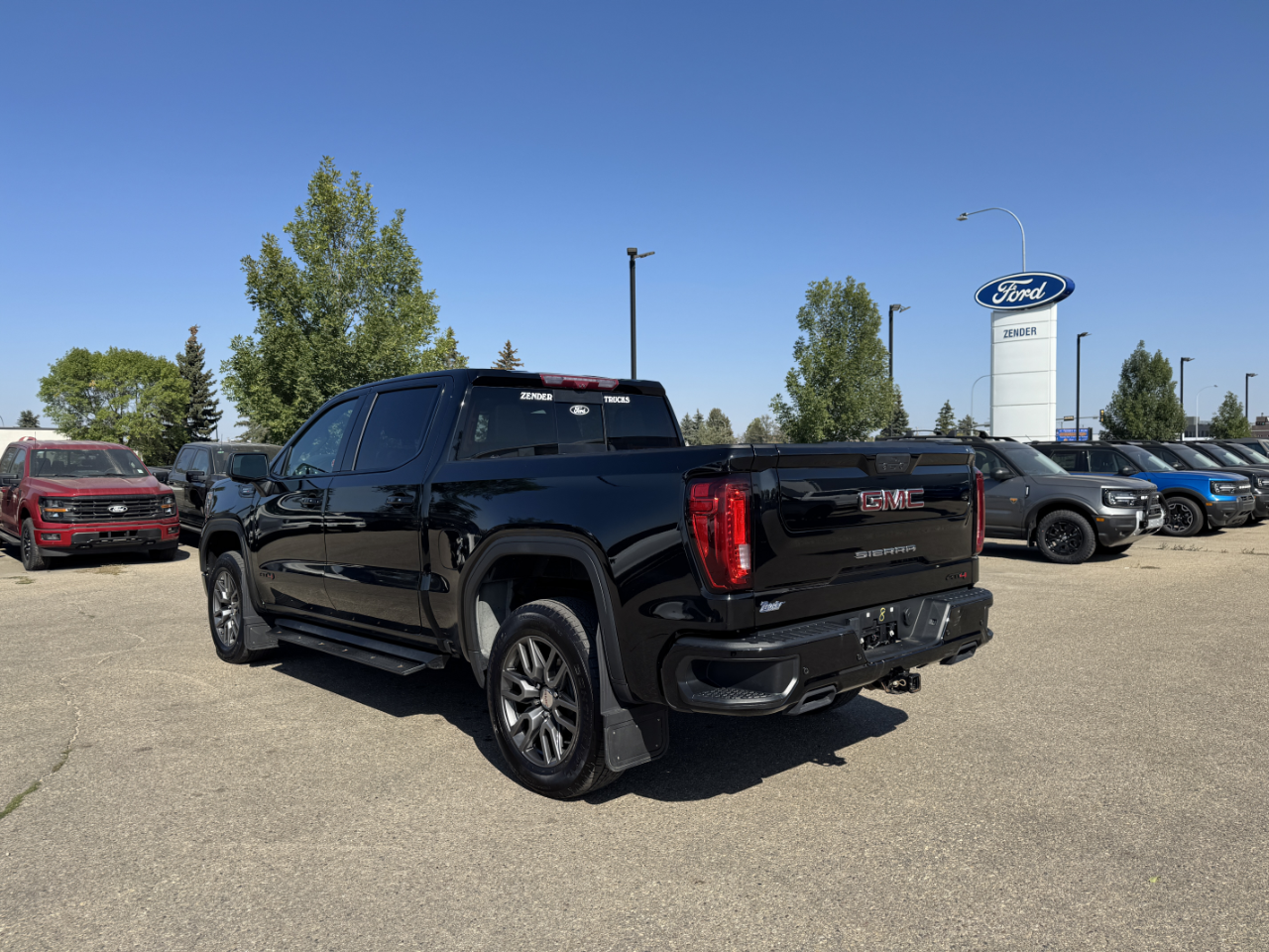 2021 Gmc Sierra 1500 AT4 photo 2