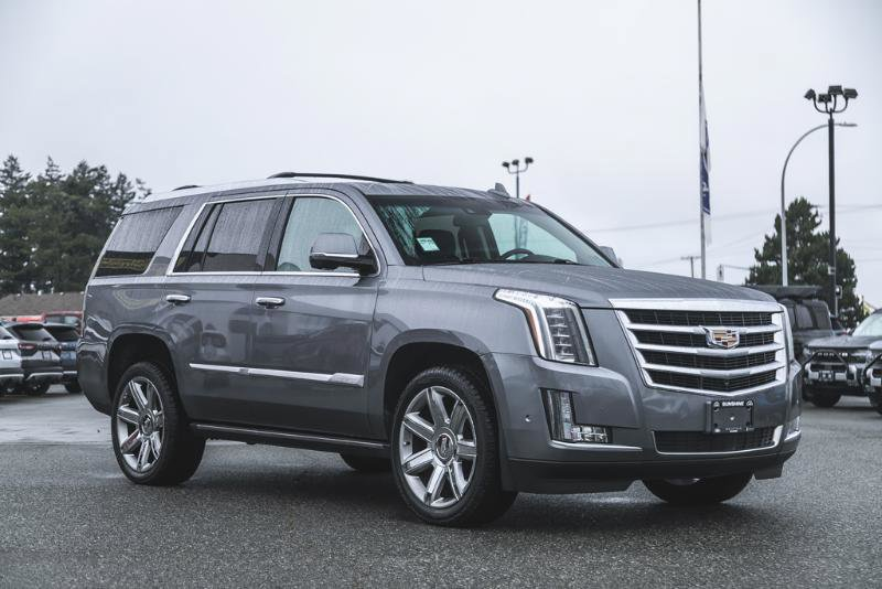 Cadillac Escalade Premium Luxury 4WD