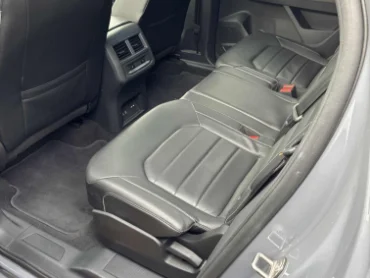 2022 Volkswagen Atlas Cross Sport Highline  at Alfa Romeo of Winnipeg Winnipeg MB thumbnail 9