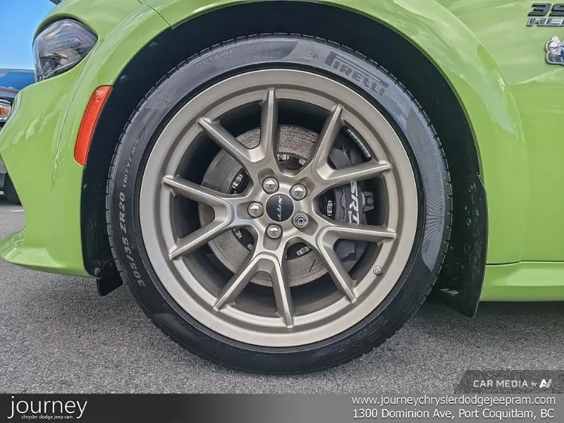 2023 Dodge Charger angle 7
