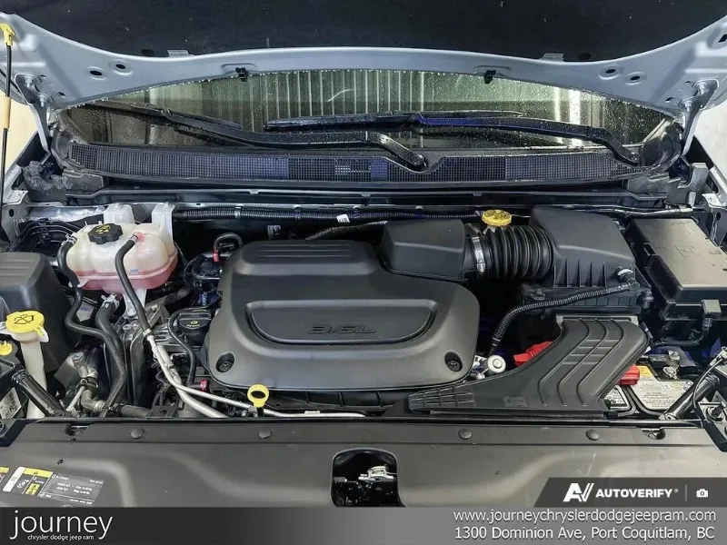 2024 CHRYSLER Pacifica angle 10